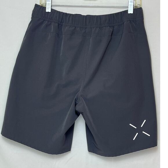 Ten Thousand Men’s Medium Gray Black Training Shorts Athletic Gym Workout Active - Picture 2 of 8